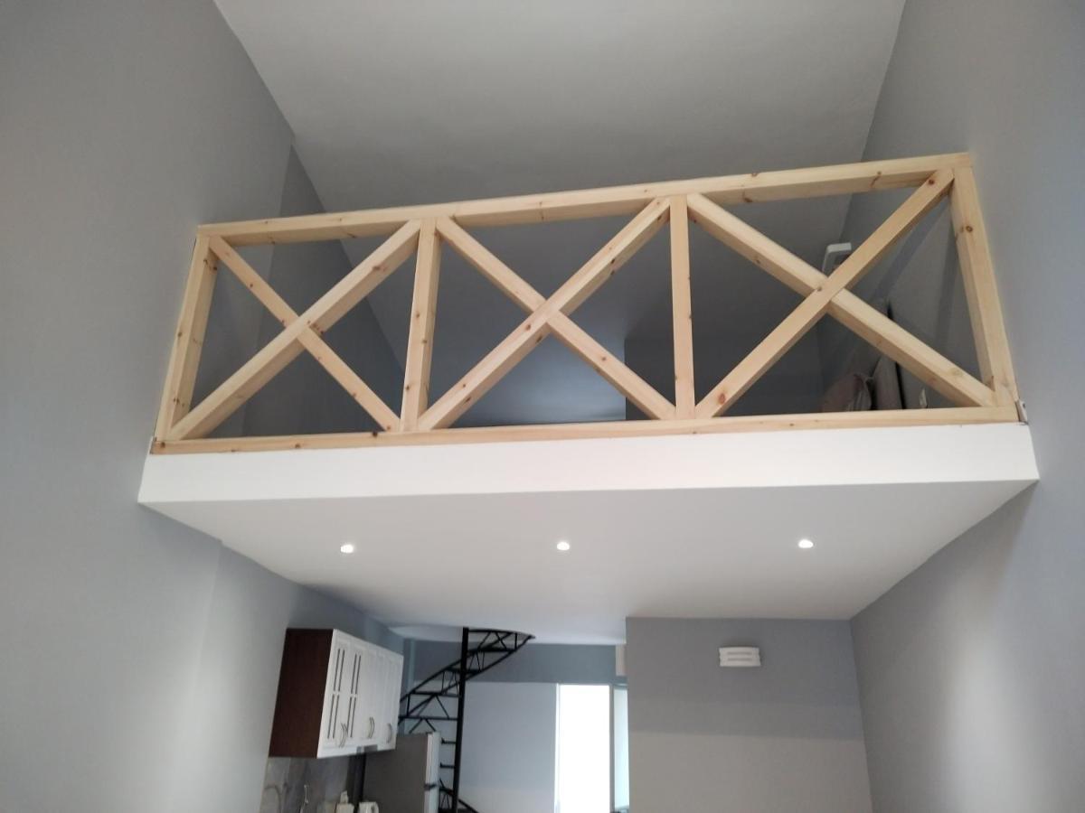 Kingsway Mezzanine Apartment
